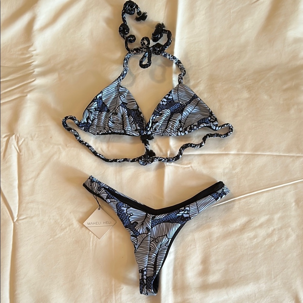 Maheli Heli Bikini Size M - NWT